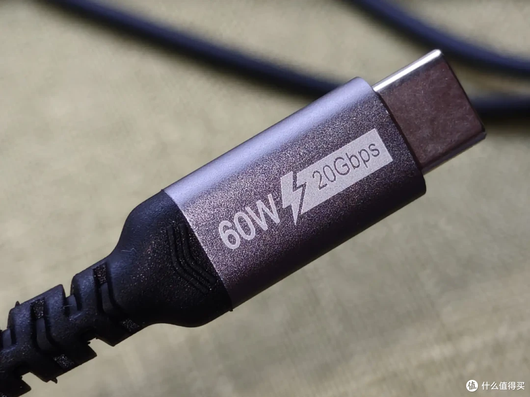 酷乐炫20Gbps 3m高速投屏线评测:大屏体验新选择