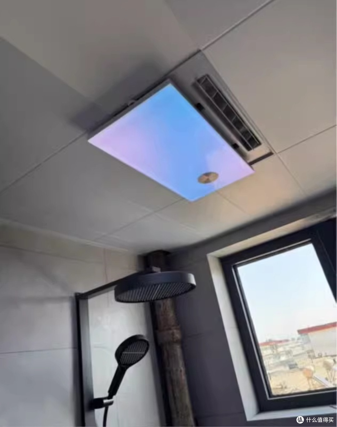 从"洗澡靠忍"到"浴室治愈":Yeelight智能滑盖彩虹浴霸