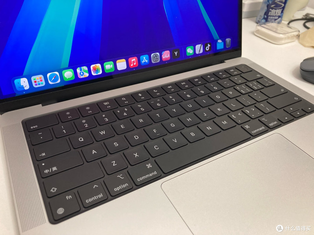 苹果Mac补贴重启：Mac mini M4重回3581元，MacBook Pro可减2000元。