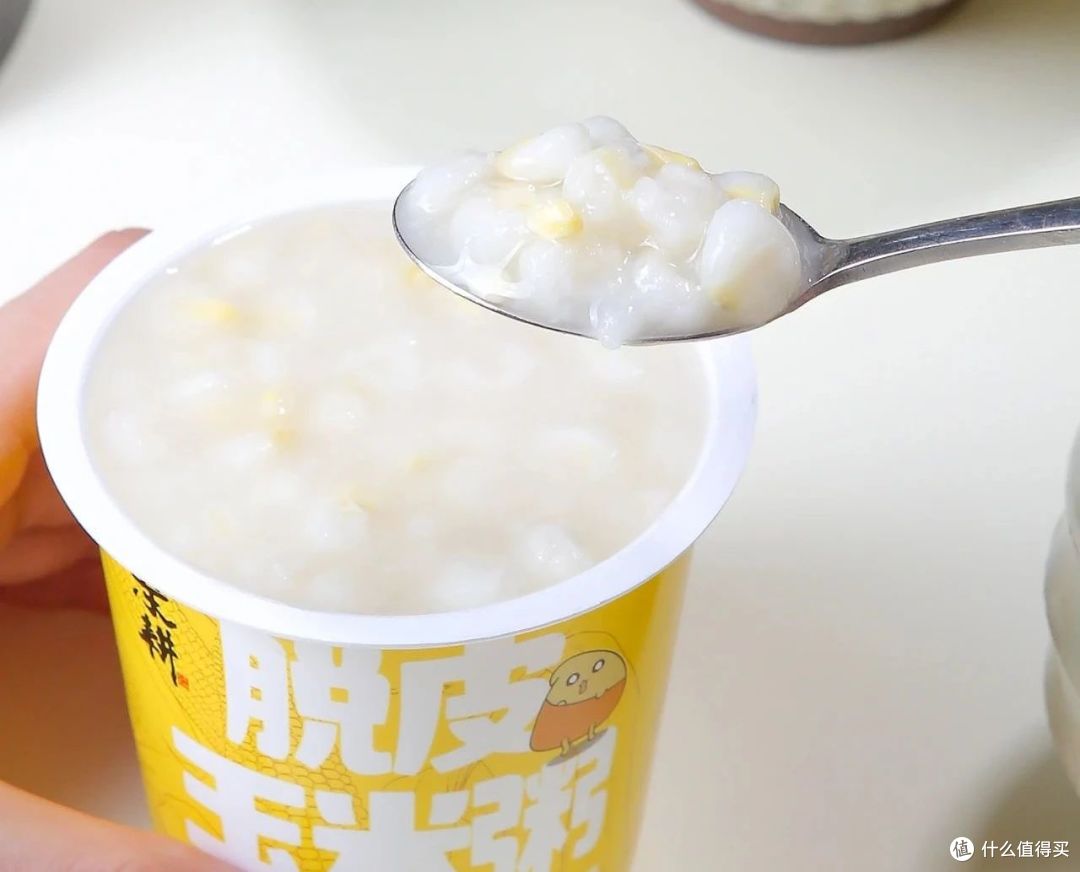 夏日早餐新选择:这碗脱皮玉米粥,开盖就是清甜