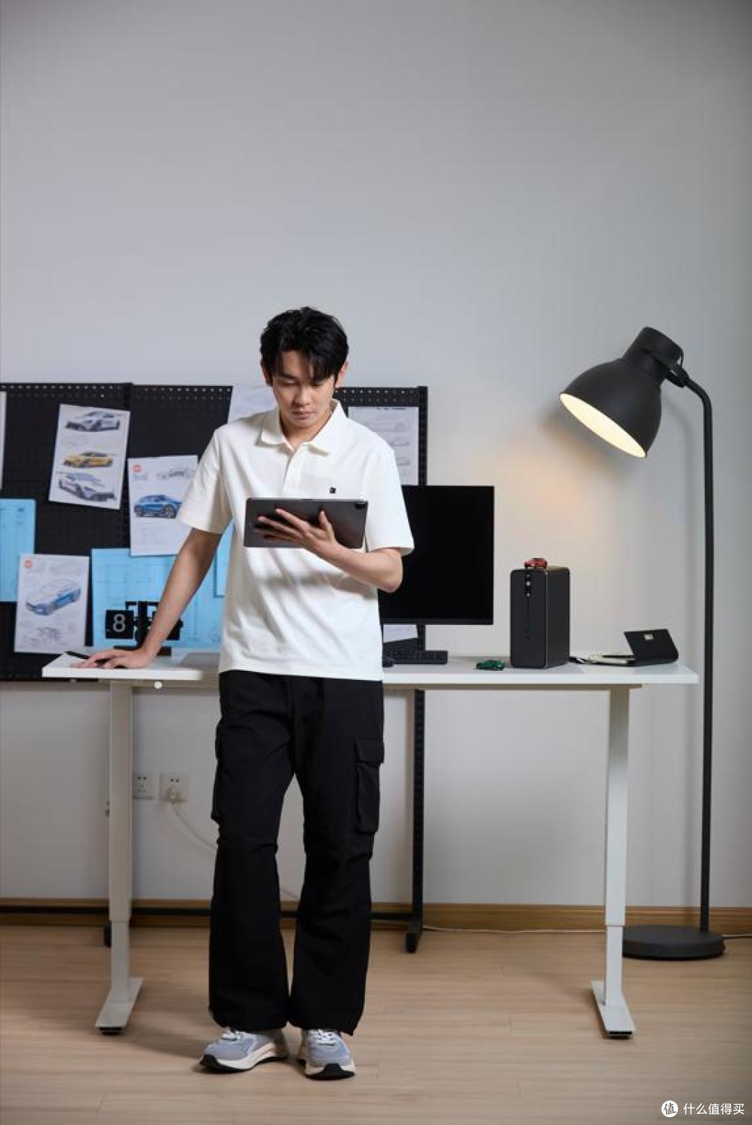 在AI时代选择一台值得信赖的工具，玲珑星核AI迷你主机或许是答案