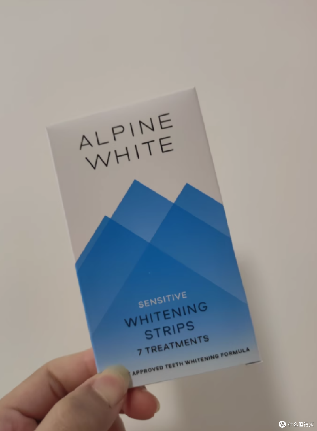 瑞士 Alpine White 乐瑞白牙贴:点亮笑容,绽放自信光彩