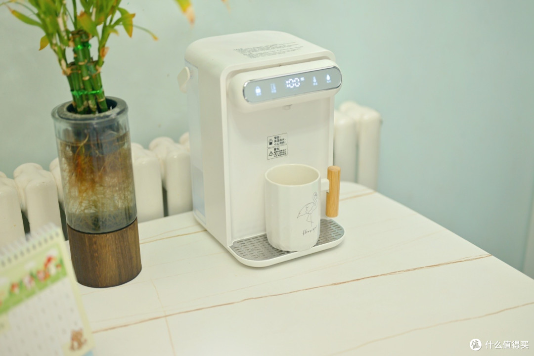 颠覆传统饮水!死磕母婴级安全无毒0塑料0胶水,宫菱即热饮水机