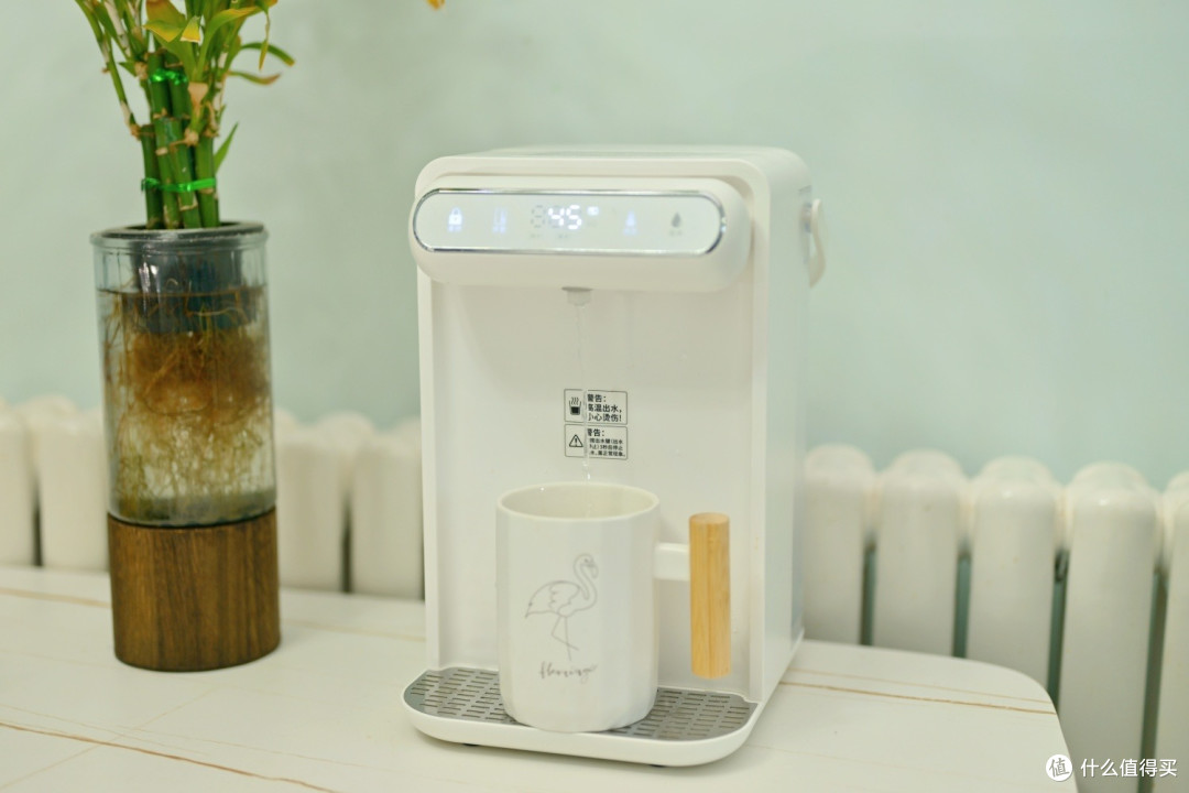 颠覆传统饮水!死磕母婴级安全无毒0塑料0胶水,宫菱即热饮水机
