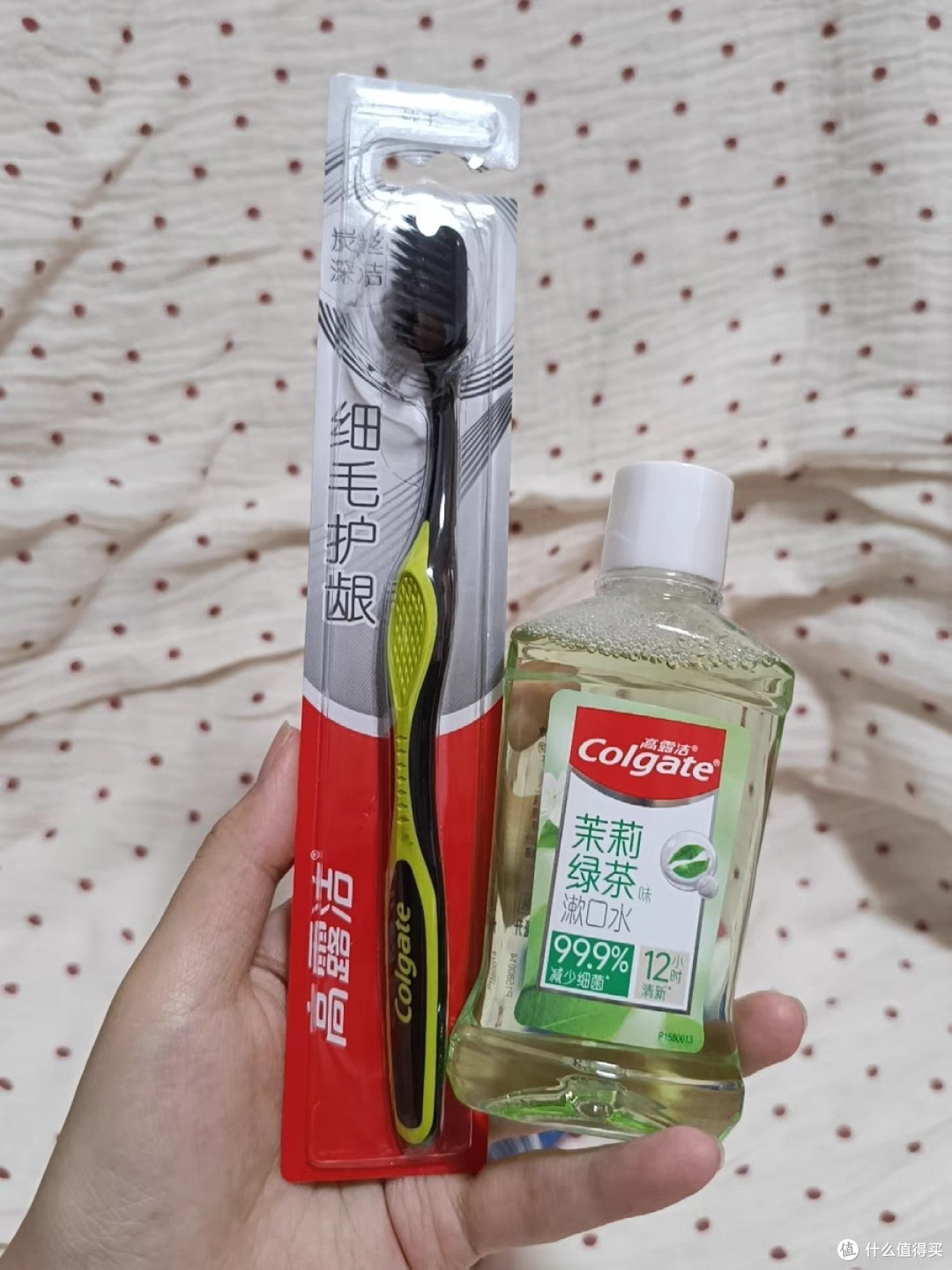 高露洁直立式美白牙膏：懒人福音