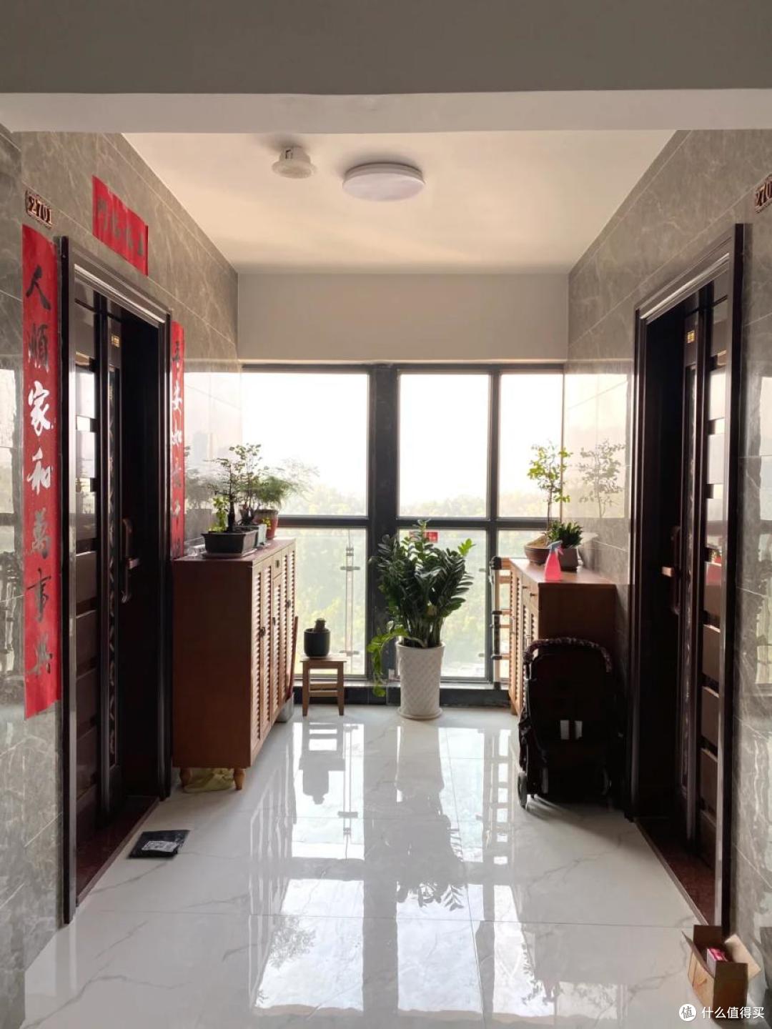 为何越来越多有钱人,宁愿买两套房与父母门对门住,也不愿买别墅