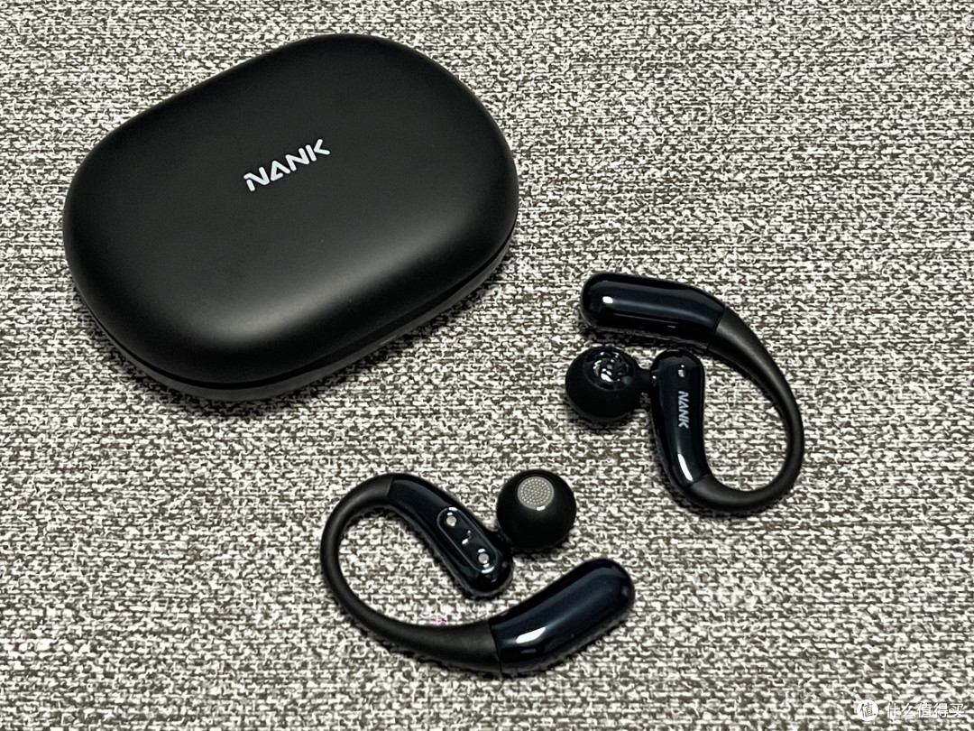 南卡新品 OE Nova 开放式耳机体验分享:舒适、音质两手抓,工作、运动两不误