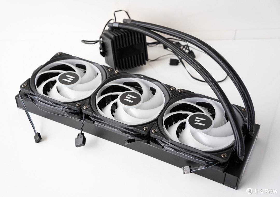 磁吸小屏装加持,散热性能照样顶破天ZALMAN ALPHA2 A36水冷体验