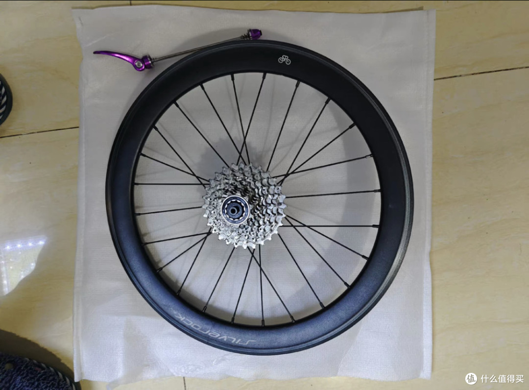 咸鱼捡漏记!700块撬走SILVEROCK SR38A高框铝轮全记录