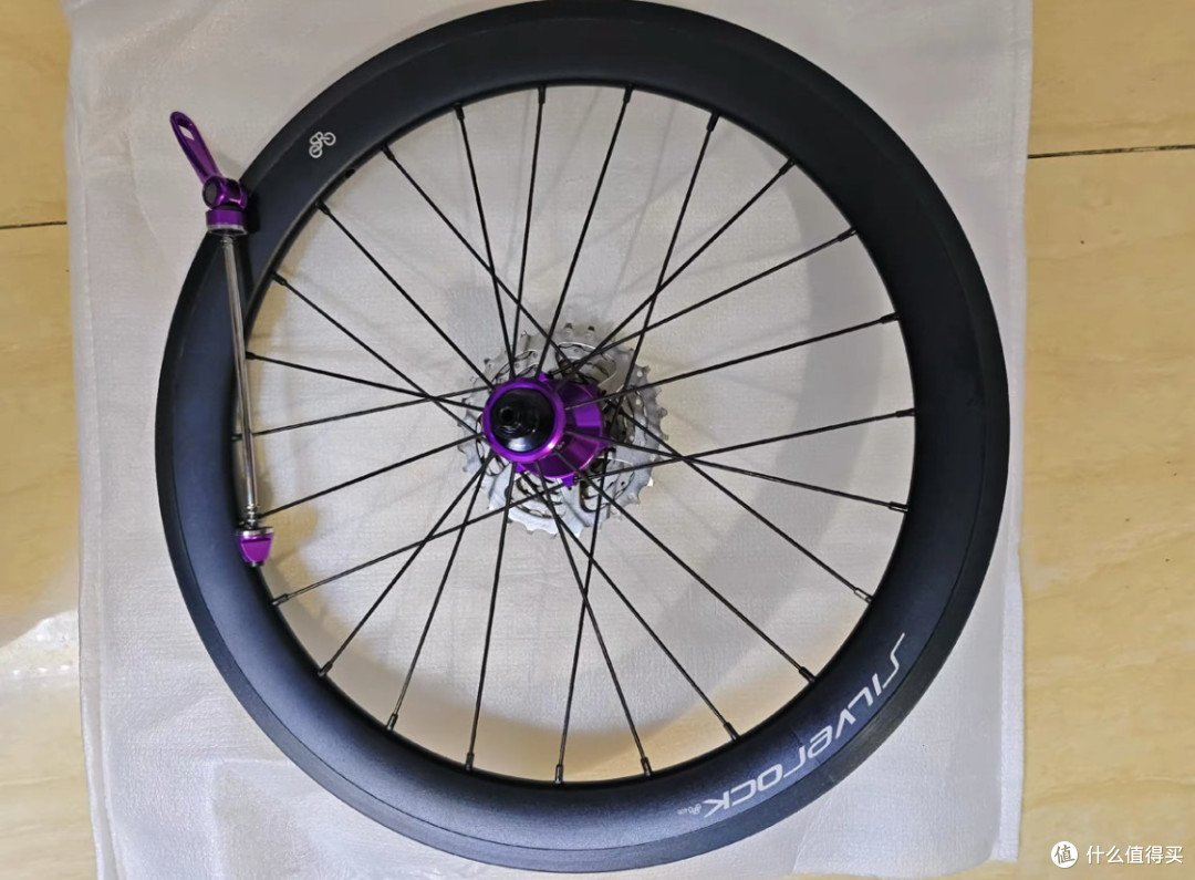 咸鱼捡漏记!700块撬走SILVEROCK SR38A高框铝轮全记录