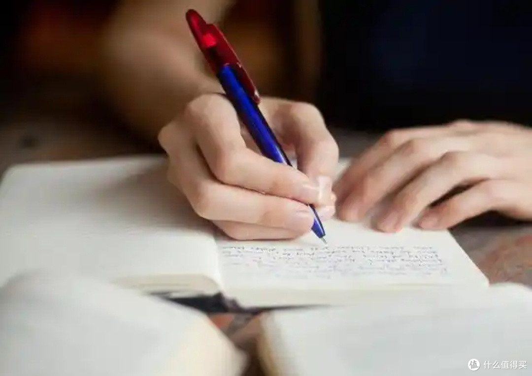 潜力作者激励计划:为文学梦想插上翅膀