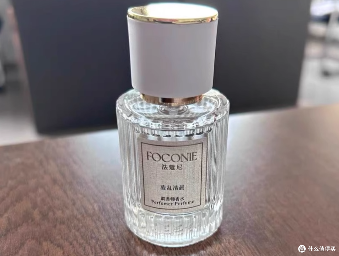 邂逅 FOCONIE 法蔻尼凌乱清晨,拥抱专属茉莉芬芳