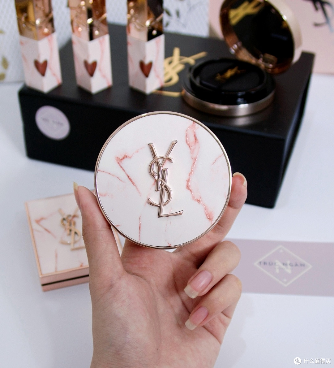 YSL七夕限定 大理石：浪漫与精致的邂逅