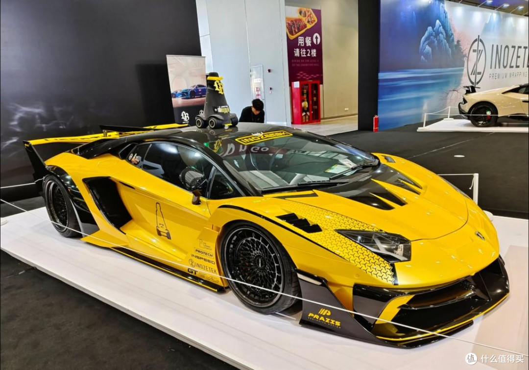 轮间流动的光影诗——深圳CoolCarShow观展记
