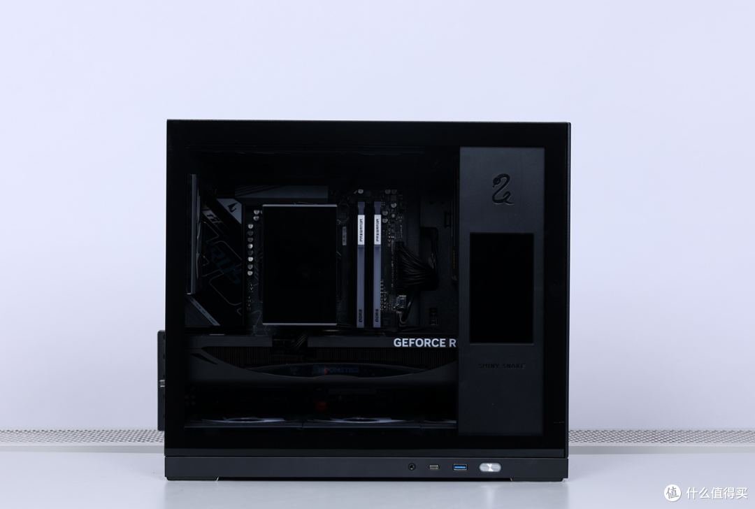 预算9k打造的桌面MATX小钢炮:9600X+5060Ti+闪鳞G500装机
