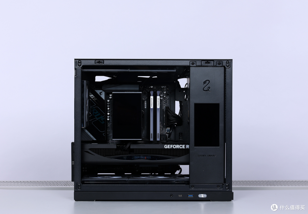预算9k打造的桌面MATX小钢炮:9600X+5060Ti+闪鳞G500装机