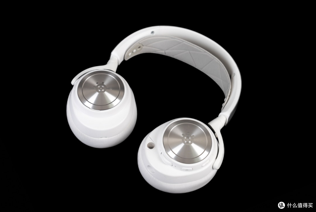 赛睿 SteelSeries Arctis Nova Pro Wireless 旗舰游戏耳机评测