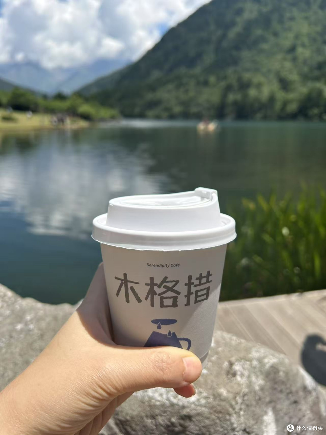 木格措景区：川西高原的明珠