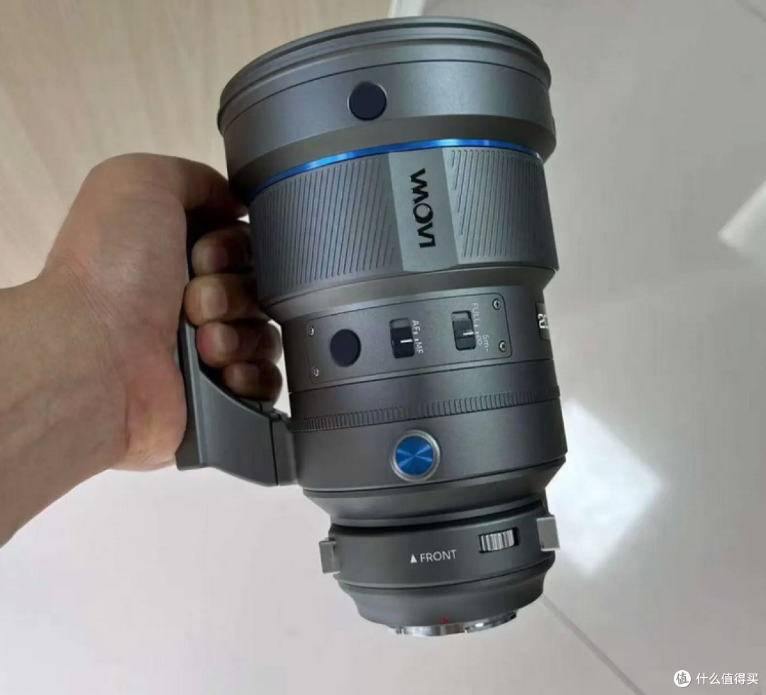 国产空气切割机来了!老蛙200mm F2.0全幅自动头发布,带自动对焦