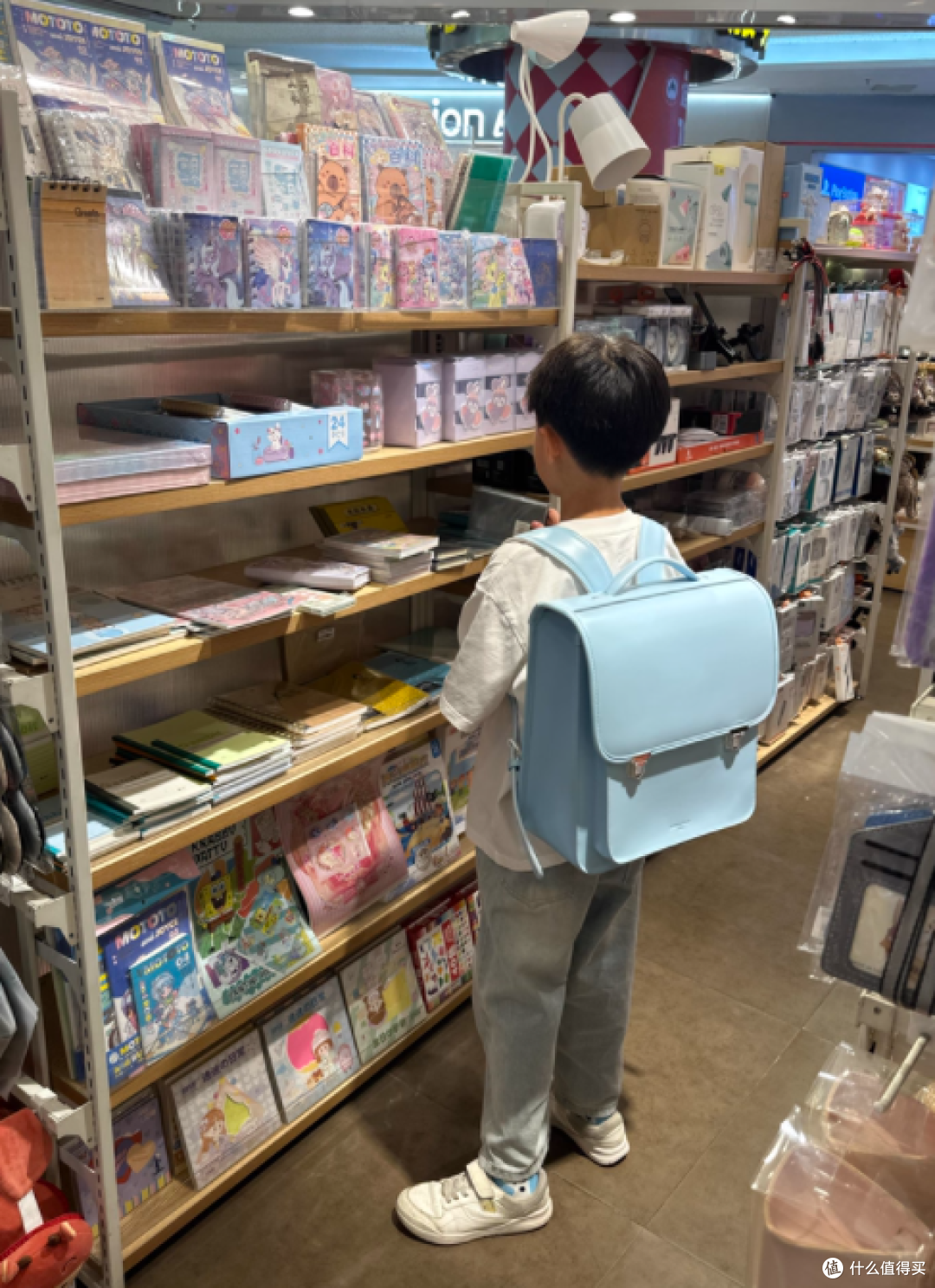 🎒减负神器来袭!英伦风日式小学生书包大揭秘✨