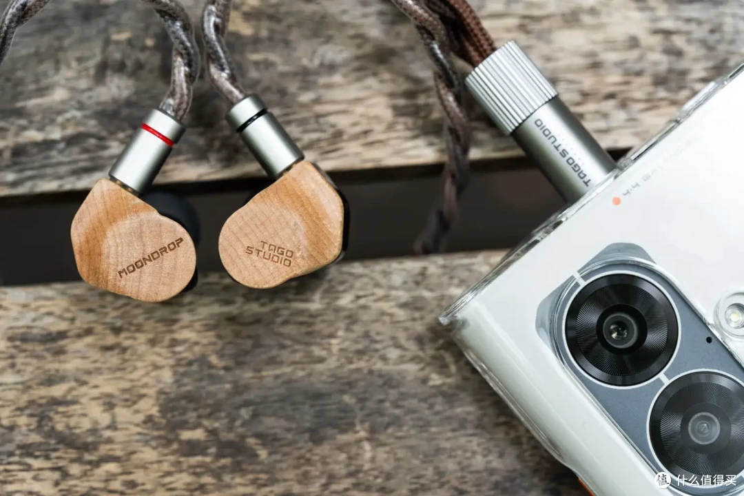 巡洋笔记」秋日恋歌！TAGO × 水月雨Harmon SP主观体验分享_耳机_什么值得买