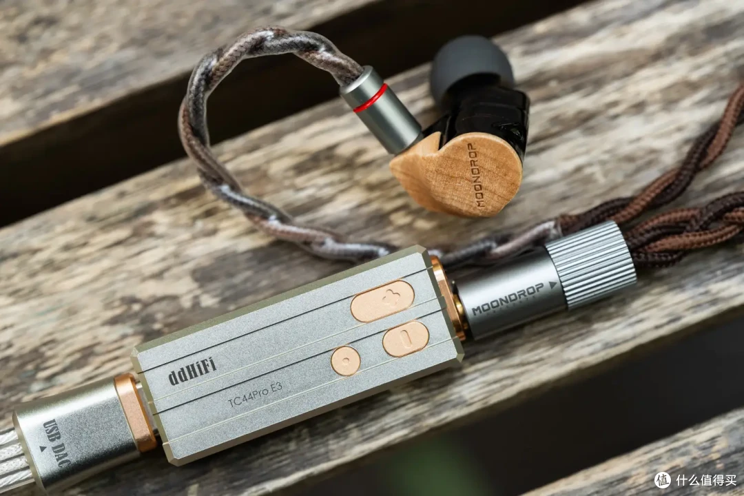 巡洋笔记」秋日恋歌！TAGO × 水月雨Harmon SP主观体验分享_耳机_什么值得买