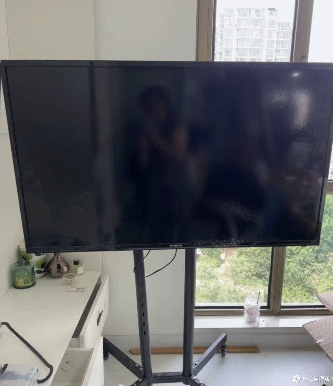 闲鱼200块淘到夏普电视,爽翻了!