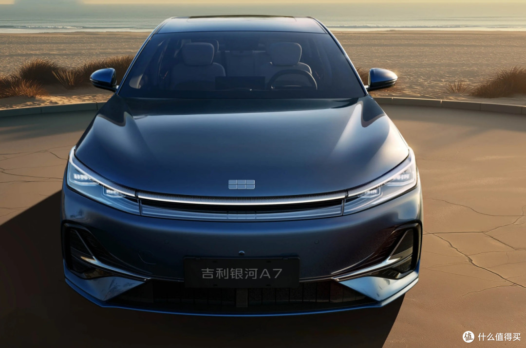 吉利银河A7上市 售8.18万起/续航超2100km