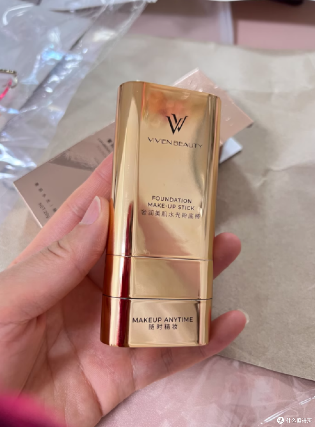 VIVIEN BEAUTY 橡皮擦双头粉底棒：底妆界的全能宝藏