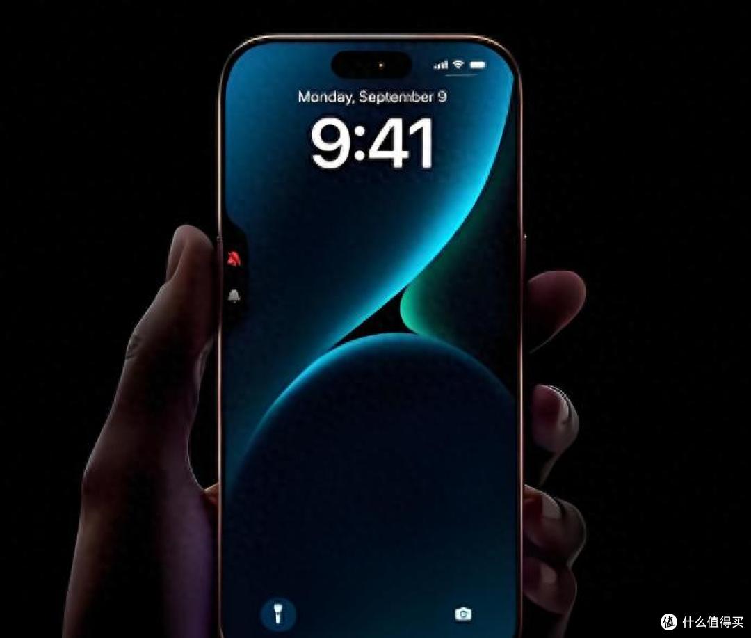 苹果发威了,iPhone17pro支持8倍光学变焦,我想泼一盆冷水