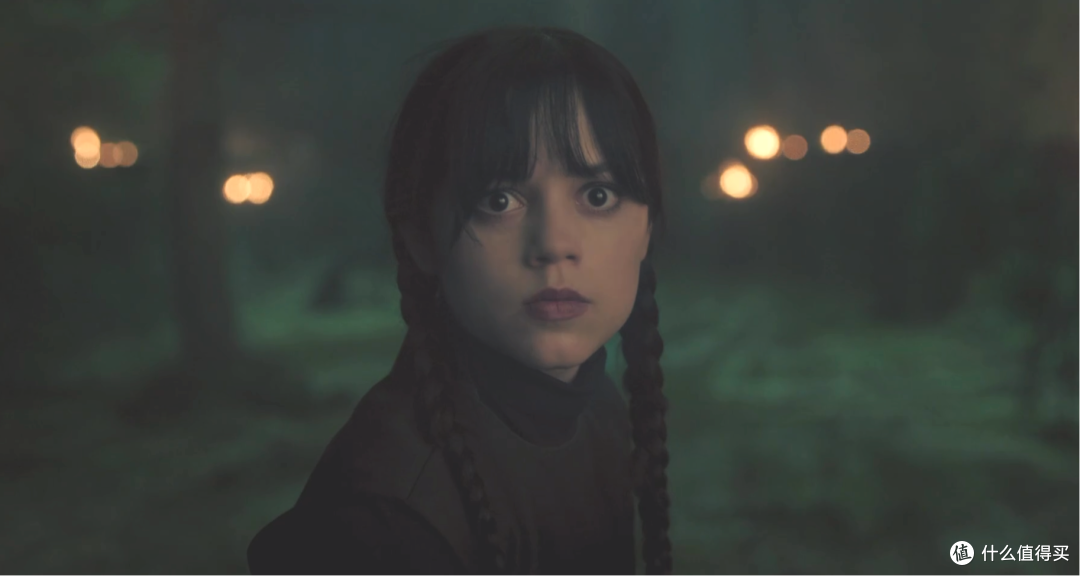 连刷四集,Netflix的王牌美剧终于回归