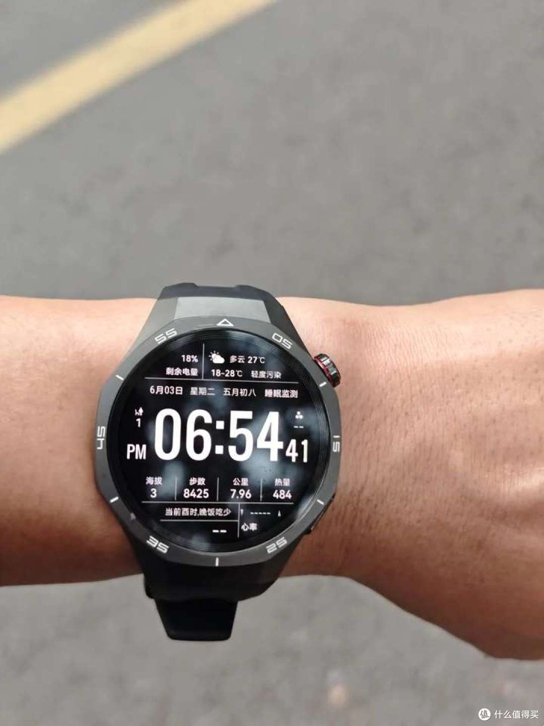 华为 WATCH 5 和 WATCH GT5 Pro 选哪个？