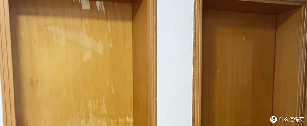 我把家里的栗色木门翻新成白色，过程超解压