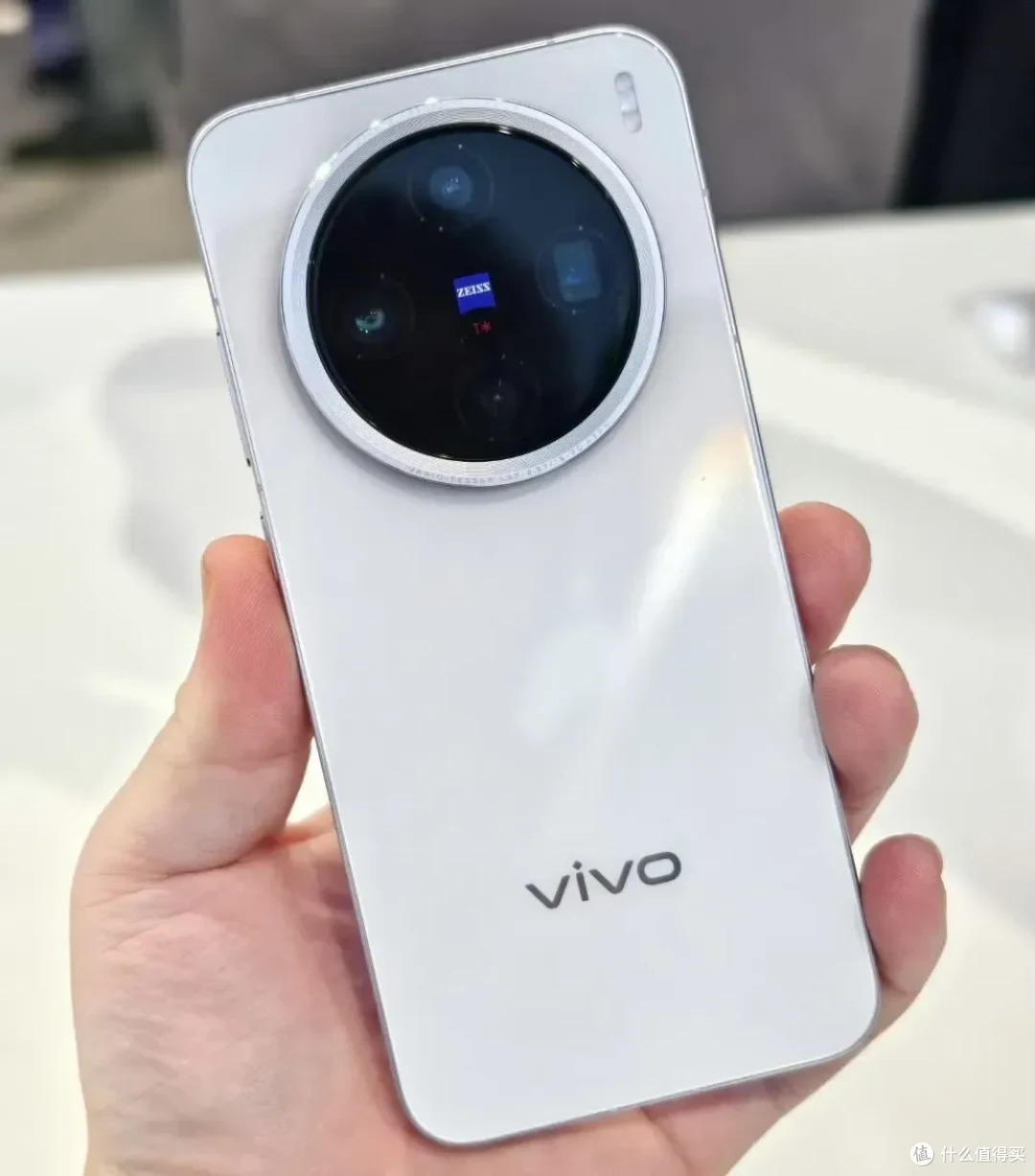 vivo X200s和vivo X200 Pro mini怎么选?看完这几点区别不纠结了