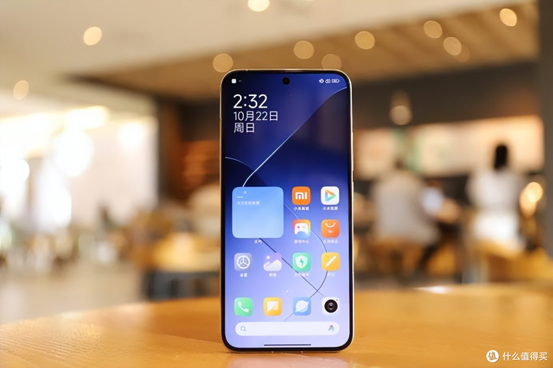 从4299跌至2699元:小米14“价格跳水”,一场关于体验的平民狂欢