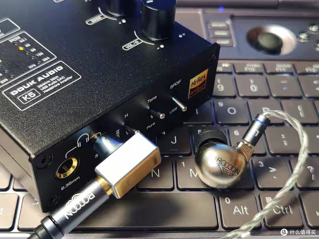边调边听的500元一站式音频全能王者 Douk Audio K5解码耳放评测