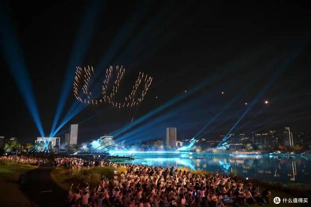 中国汽车服务新风采!超百辆苏州金龙客车护航2025成都世界运动会