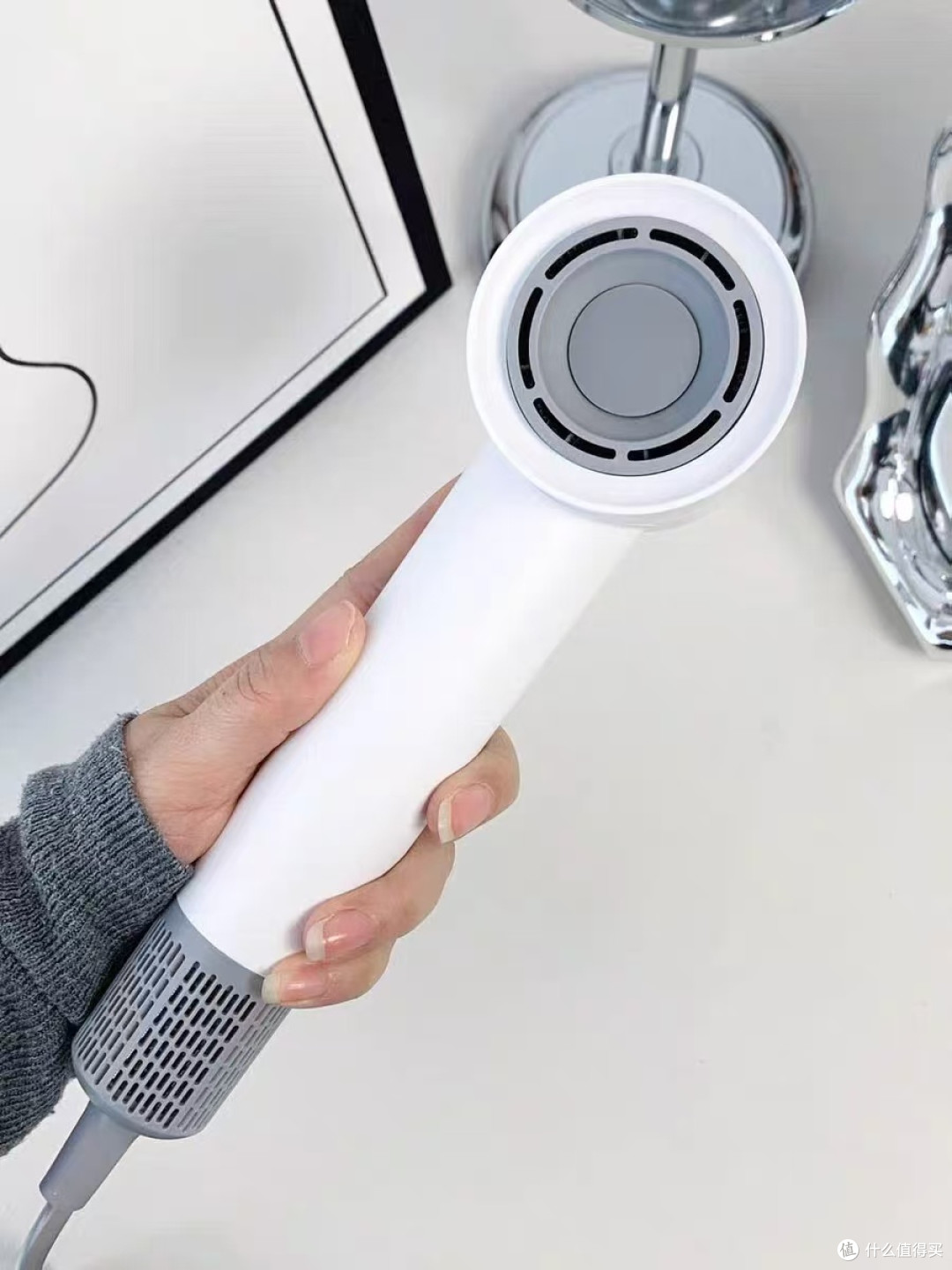 挖到宝了!美的高速吹风机堪称宿舍神器