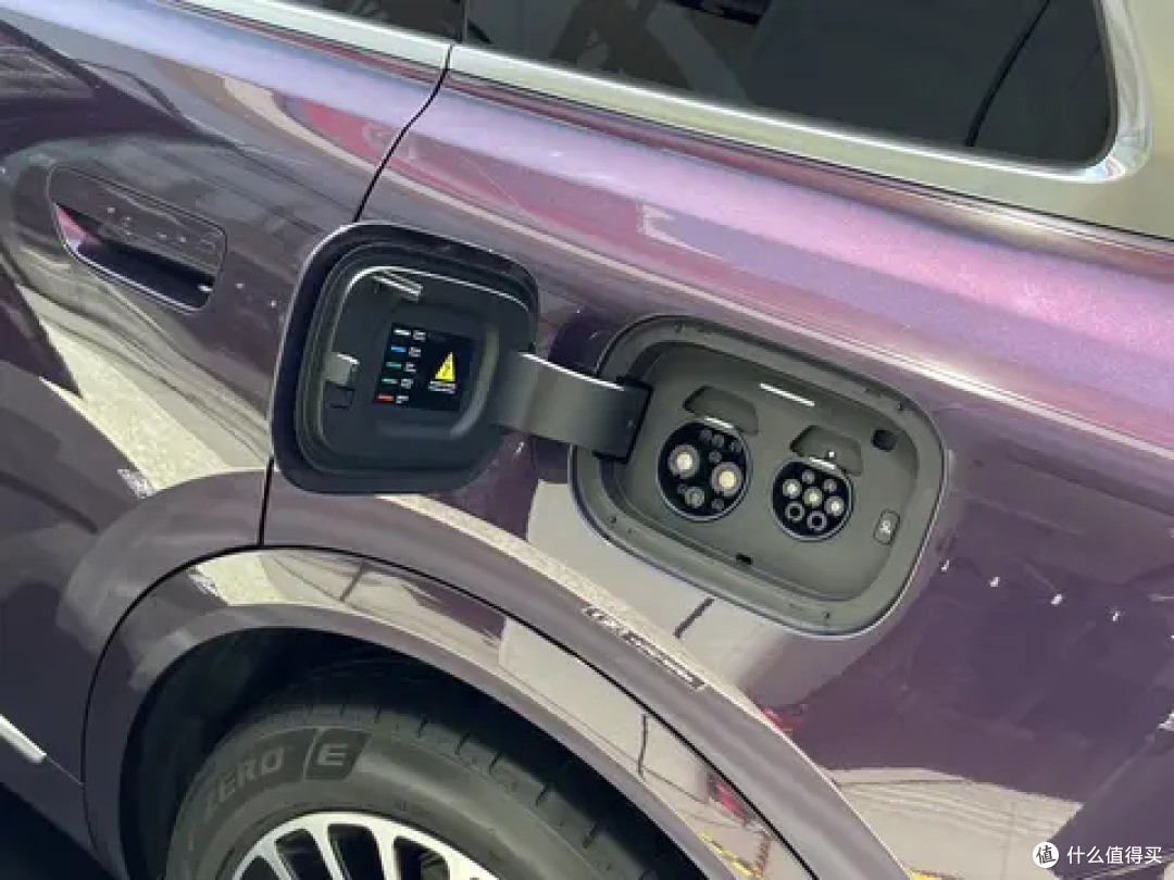 问界M8纯电版实车！预售37.8万起，最高续航705公里，8月上市