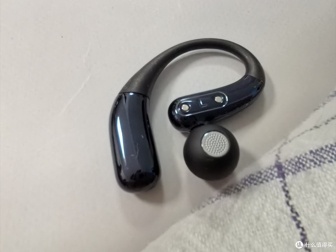南卡OE Nova:5.8g轻量+开放式设计,运动听歌两不误