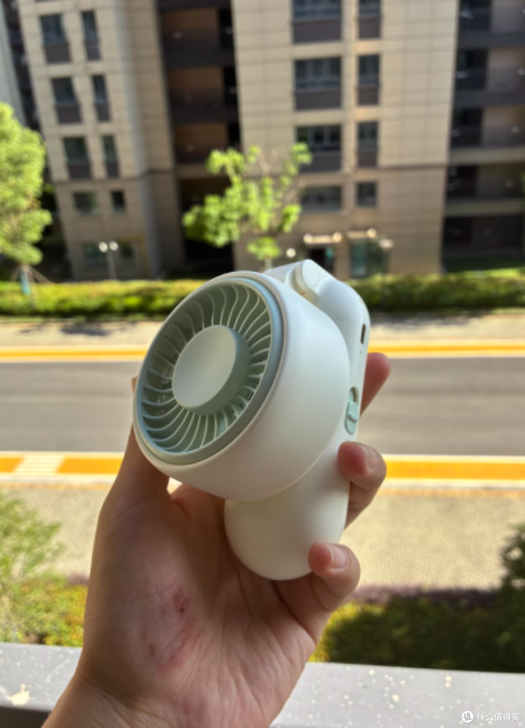 🌞夏日清凉必备 | 艾美特伞夹小风扇 U1 超详细测评