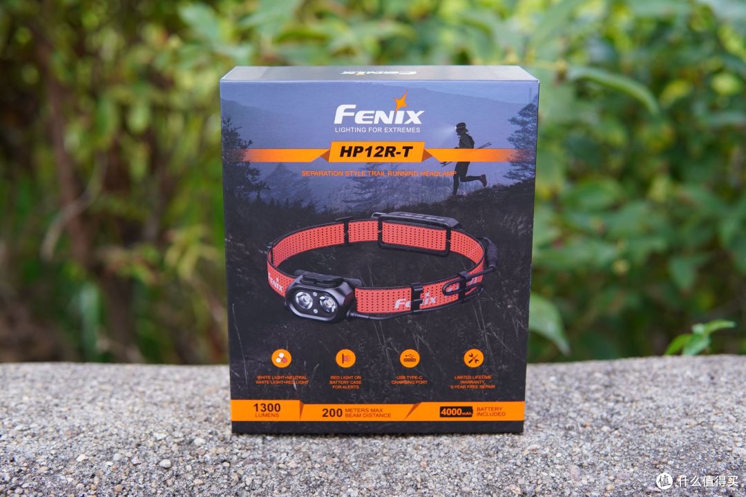 三种光效、高亮度,跑步、工作多场景适用——Fenix HP12R-T头灯