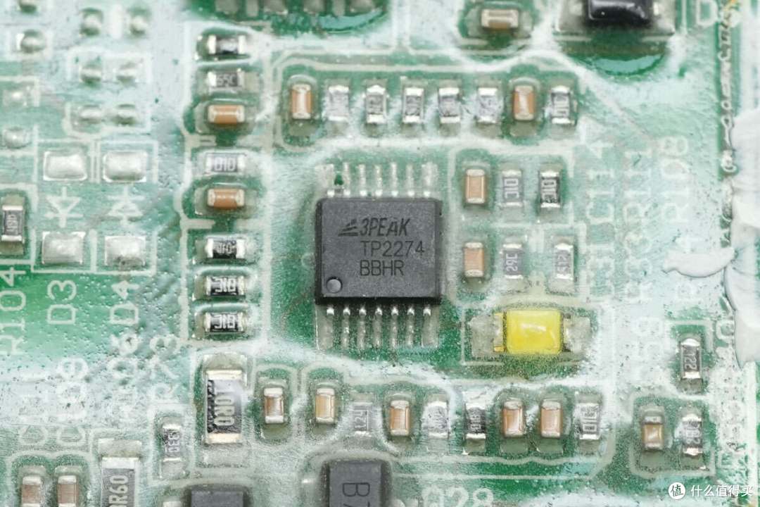 输出电流高达133A!比特大陆1600W算力电源拆解