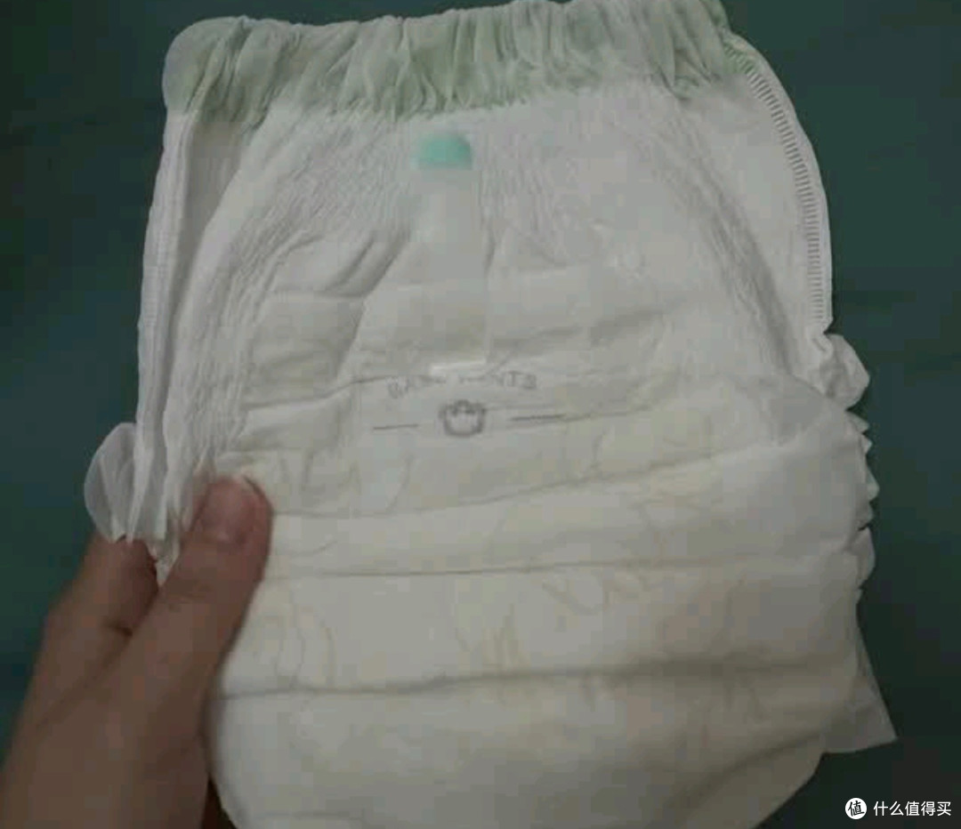 Babycare金山茶花拉拉裤:轻盈透气