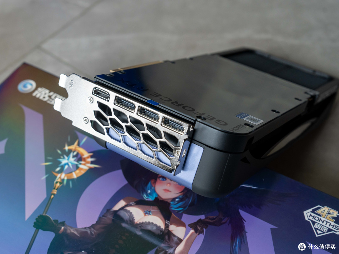 磁吸自由+纯黑美学:影驰RTX 5070 Ti 星曜 NOX OC显卡测评