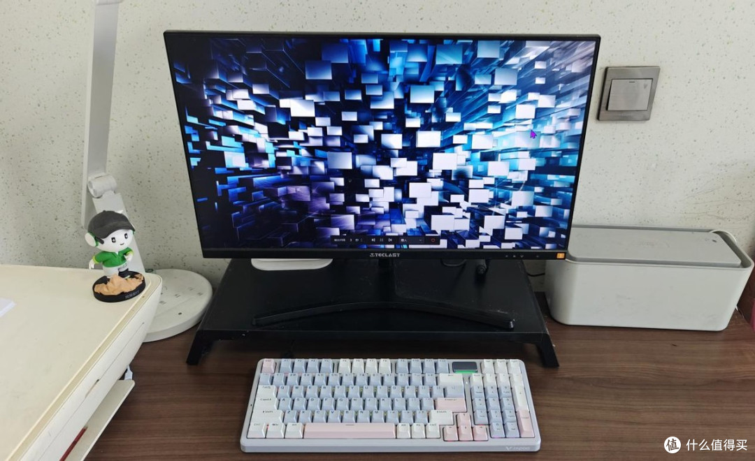 极致体验,性价比之选:雷柏V700 DIY-98 客制化机械键盘评测