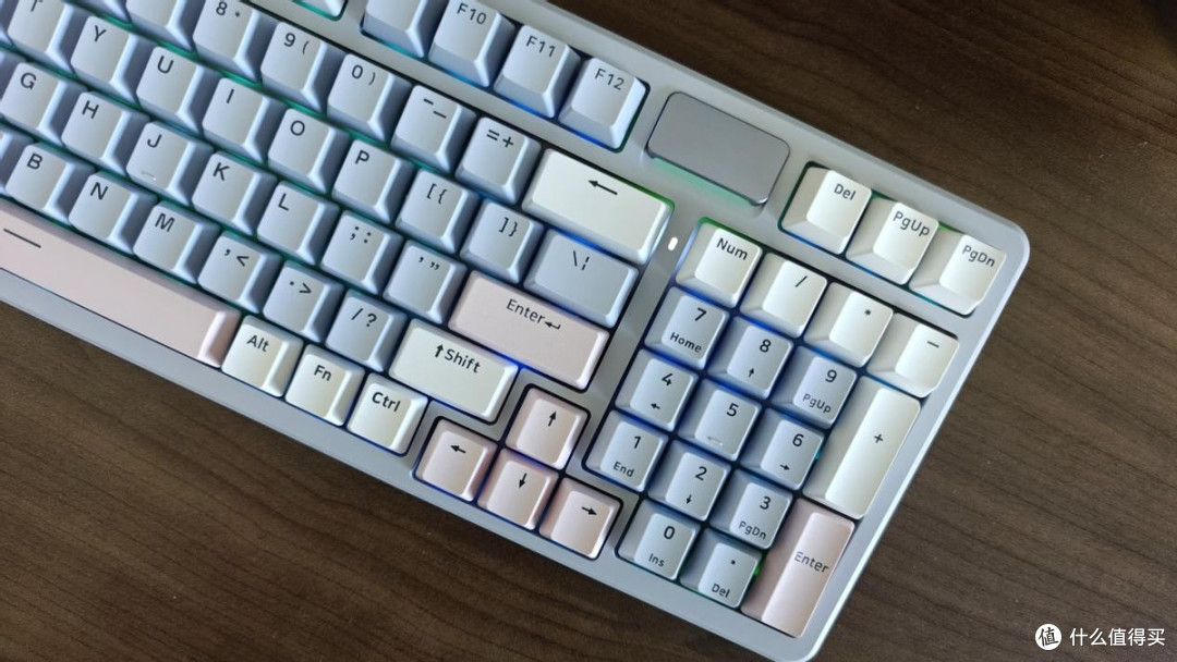 极致体验,性价比之选:雷柏V700 DIY-98 客制化机械键盘评测