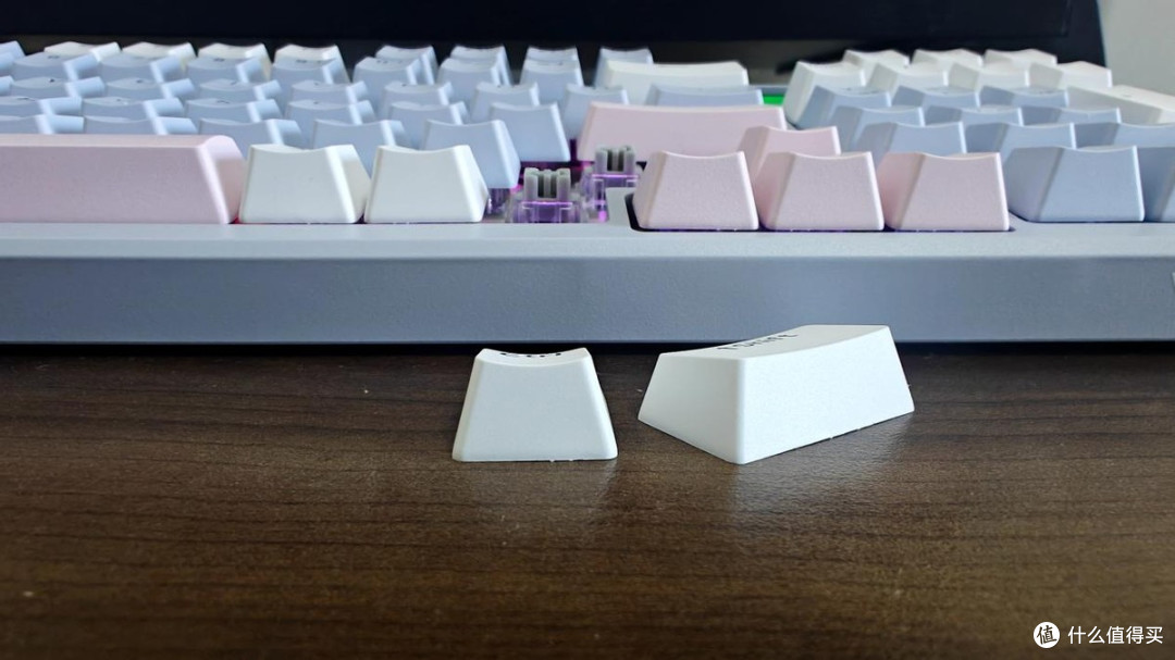极致体验,性价比之选:雷柏V700 DIY-98 客制化机械键盘评测