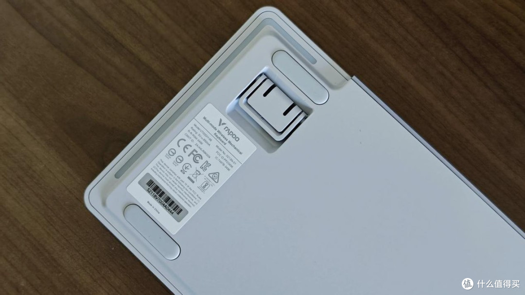 极致体验,性价比之选:雷柏V700 DIY-98 客制化机械键盘评测
