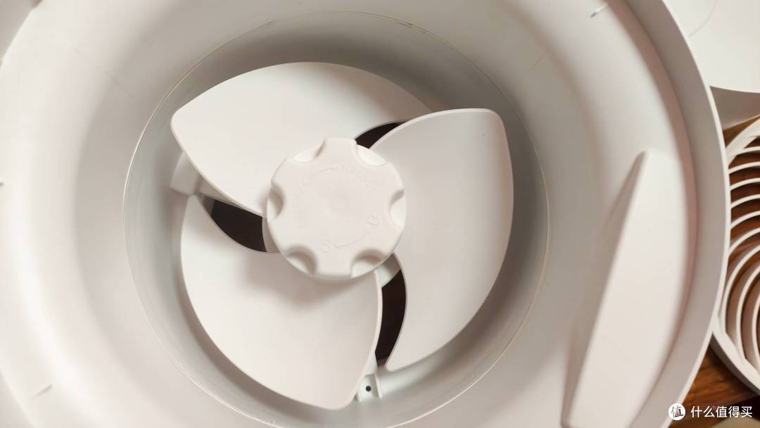 拒绝隐形健康杀手!宫菱5A级加湿器测评